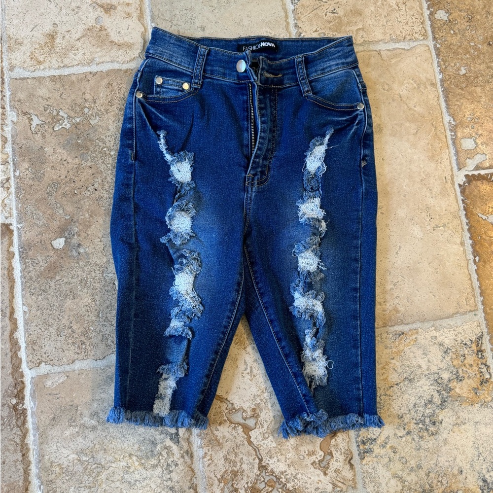Fashion nova long shorts